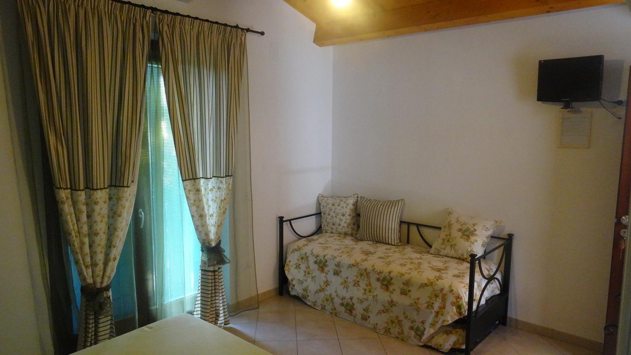 Hotel Agriturismo Il Grappolo Lanciano Exterior foto